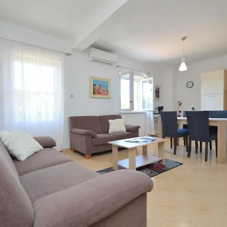 Katenas By Interhome * シベニク