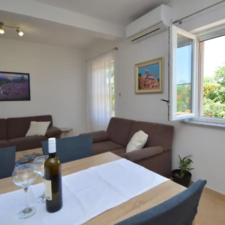 Katenas By Interhome