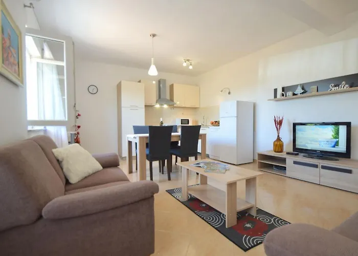 Tatil Evi Katenas By Interhome *