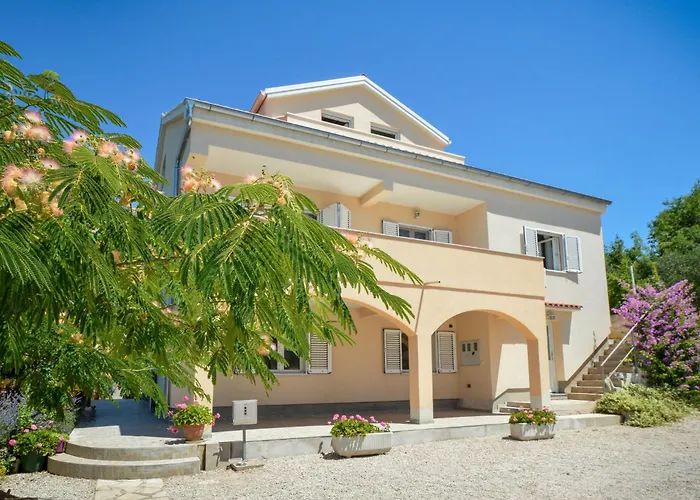 Katenas By Interhome