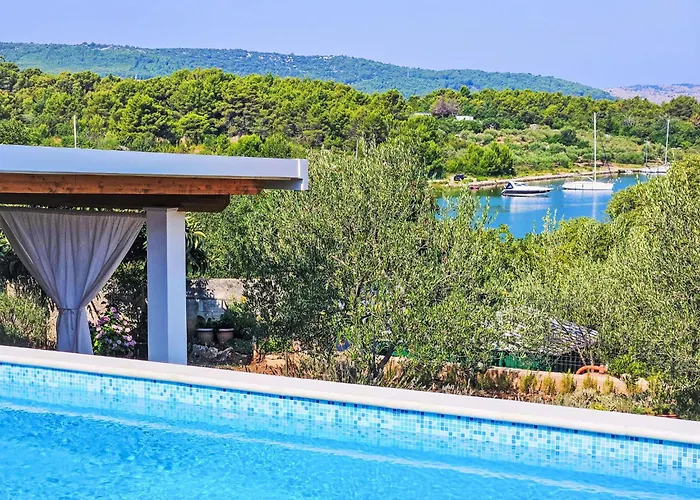 Katenas By Interhome Tatil Evi