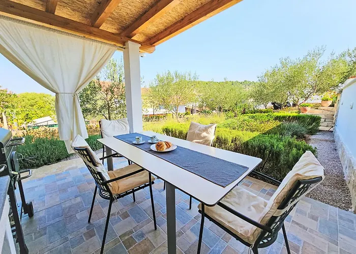 Tatil Evi Katenas By Interhome